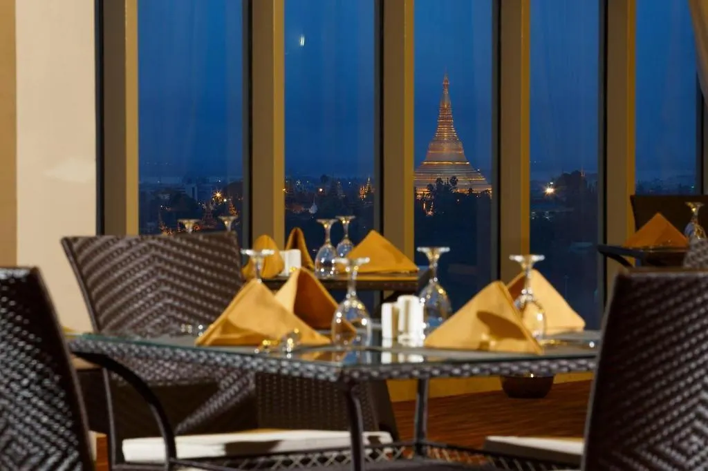 **** Hotel Jasmine Palace Yangón Birmania